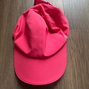 Lululemon ponytail hat new condition